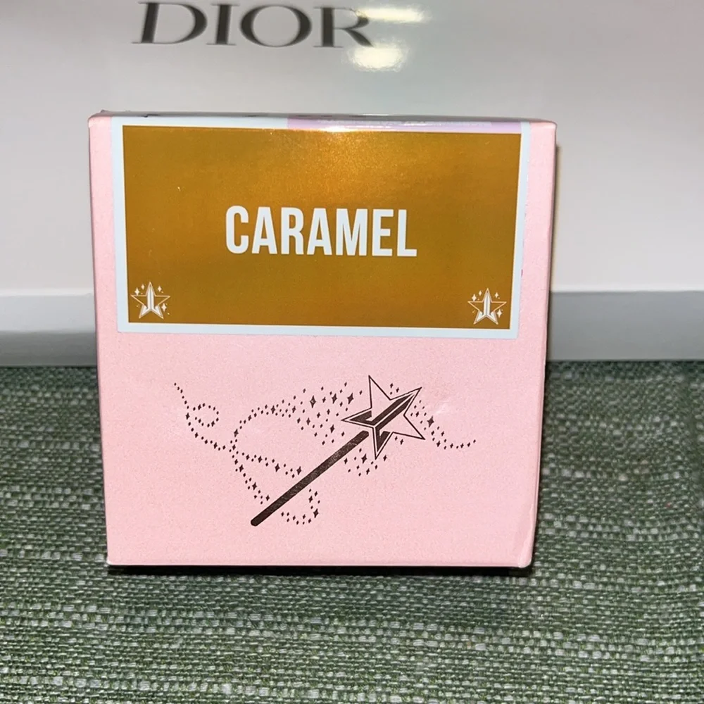 Jeffree Star Cosmetics Magic Star Luminous Setting Powder - Carmel NIB